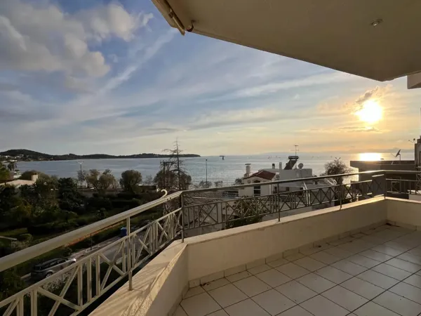 Unique apartment with sea view in Voula - Voula, Attica