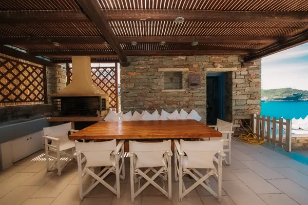 Beautiful villa just steps from the sea - Vourkari, Kea, Cyclades Islands