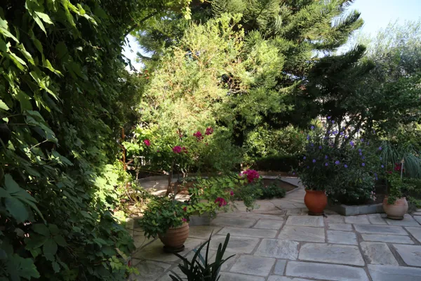 Beautiful holiday house steps from the sea - Tolo, Argolis, Peloponnese