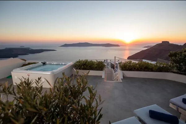 Caldera property with dramatic sea & volcano views - Firostefani, Santorini, Cyclades Islands