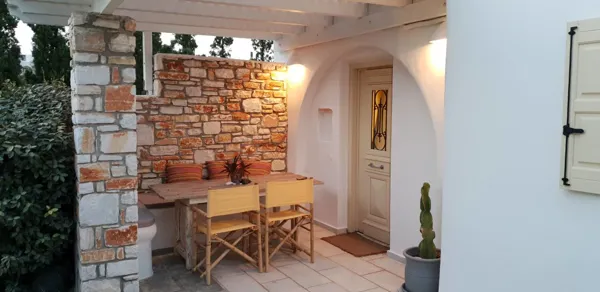 Traditional Cycladic holiday house  - Aliki, Paros, Cyclades Islands