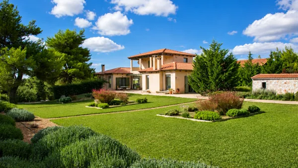 Private villa offering breathtaking mountain view  - Kapandriti, Attica