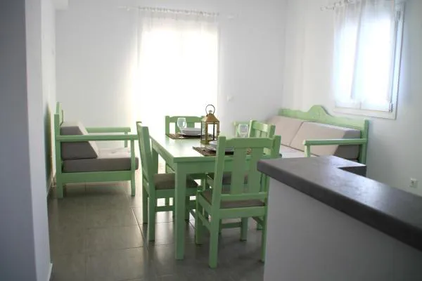 Cycladic-Style Hotel Close to the Sea in Antiparos - Antiparos, Antiparos, Cyclades Islands