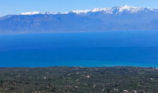 Golden Visa Eligible Luxury Maisonette with Private Garden & Infinity Pool in Messinia - Petaldi, Peloponnese
