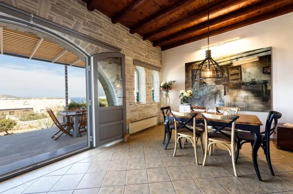 Luxury villa just steps from the beach    - Pounta, Paros, Cyclades Islands