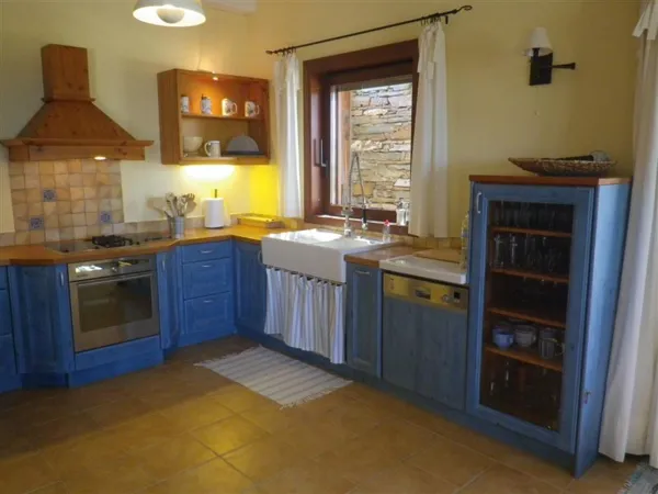 Comfortable vacation home on island close to Athens - Vourkari, Kea, Cyclades Islands