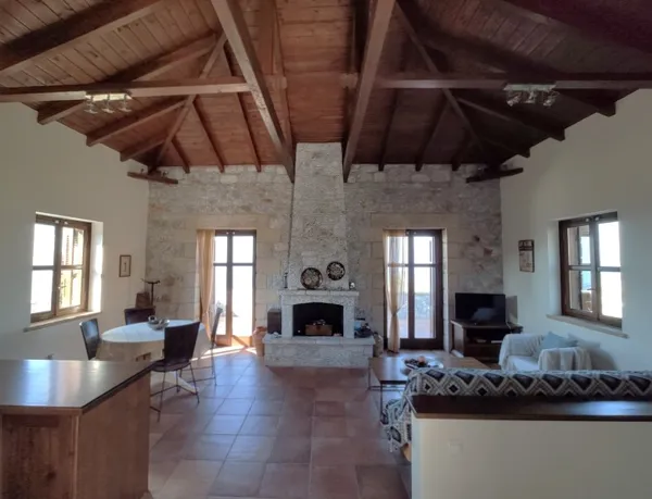 Beautiful stone-house close to all amenities  - Kardamyli, Messinia, Peloponnese
