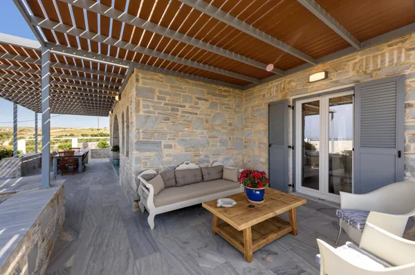 Luxury villa just steps from the beach    - Pounta, Paros, Cyclades Islands