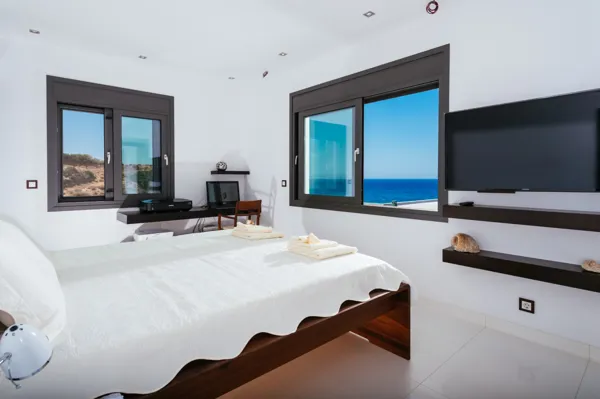 Hideaway, beachfront villa - Mochlos, Crete