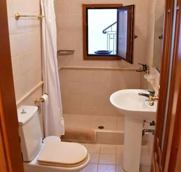 Luxury residence with great sea views in Aegina - Aegina, Saronic Islands