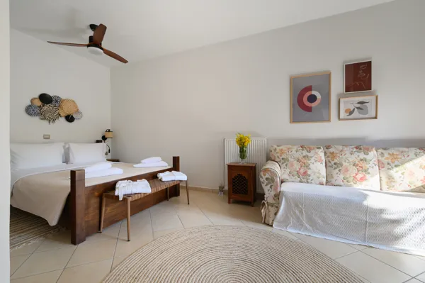 Stone villa with modern amenities  - Mesochori, Messinia, Peloponnese