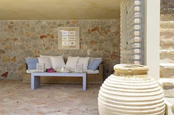 Villa of Unique Beauty with Guest House and Swimming Pool in Aghios Aimilianos - AGIOS AIMILIANOS, Argolis, Peloponnese
