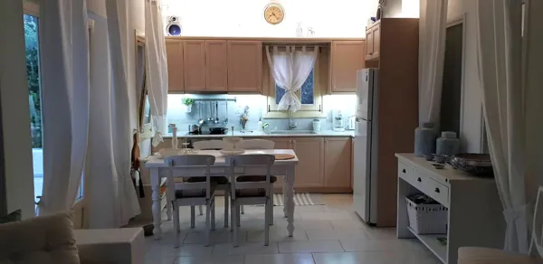 Traditional Cycladic holiday house  - Aliki, Paros, Cyclades Islands
