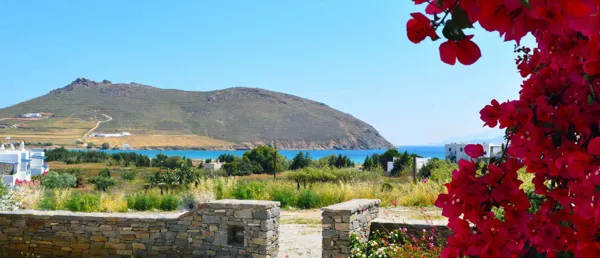 Beautiful apartment with balcony overlooking the Aegean Sea    - Isterni, Paros, Cyclades Islands
