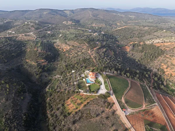 Hilltop luxury villa with panoramic views in Grammatiko - Marathonas, Attica