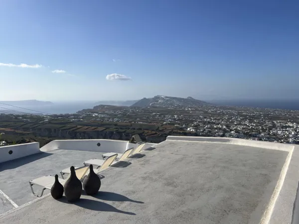 Traditional Restored 4-bedroom house - Pyrgos, Santorini, Cyclades Islands