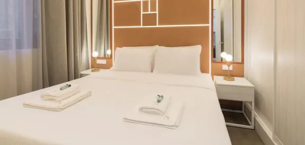 Premium serviced apartment building in central Athens - Omonia, Attica
