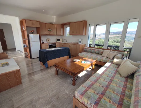 Hilltop villa overlooking the sea in Crete - Prines, Rethymno, Crete