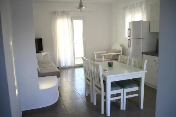 Cycladic-Style Hotel Close to the Sea in Antiparos - Antiparos, Antiparos, Cyclades Islands