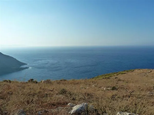 Land with large sea frontage and unfinished villa - Exo Mouliana, Lasithi, Crete