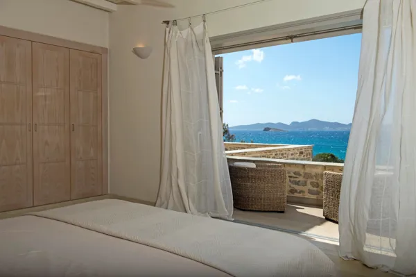 Stunning seafront villa in Paros Island - Aliki, Paros, Cyclades Islands