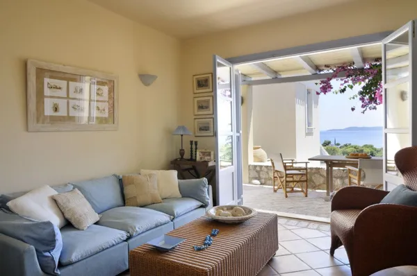 Villa of Unique Beauty with Guest House and Swimming Pool in Aghios Aimilianos - AGIOS AIMILIANOS, Argolis, Peloponnese