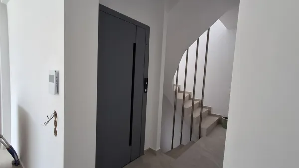Penthouse with Roof Terrace - Siteia, Lasithi, Crete