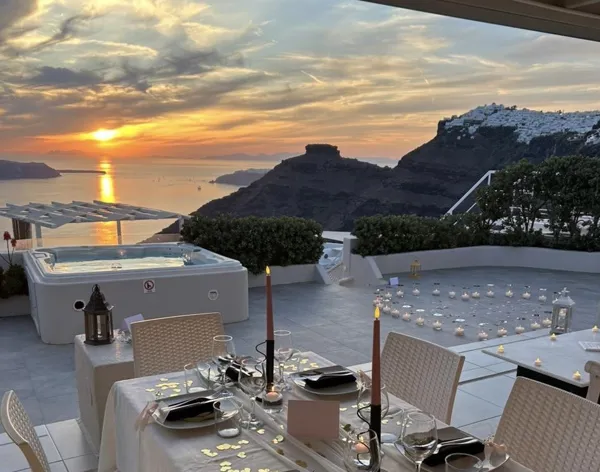 Caldera property with dramatic sea & volcano views - Firostefani, Santorini, Cyclades Islands