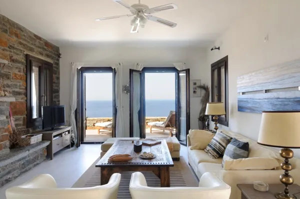 Water-front, stone built villa  - Kastellakia bay, Kea, Cyclades Islands