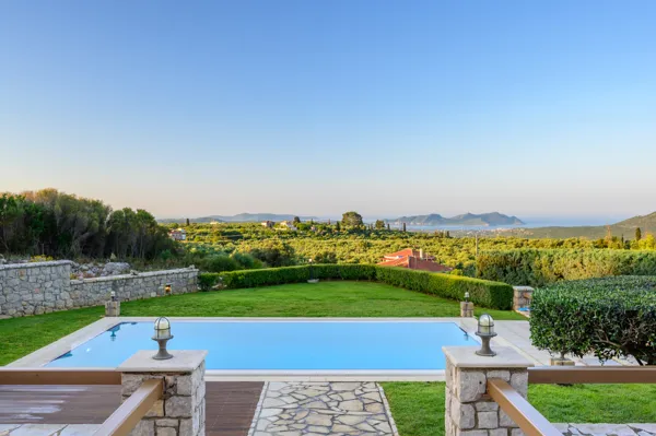 Stone villa with modern amenities  - Mesochori, Messinia, Peloponnese