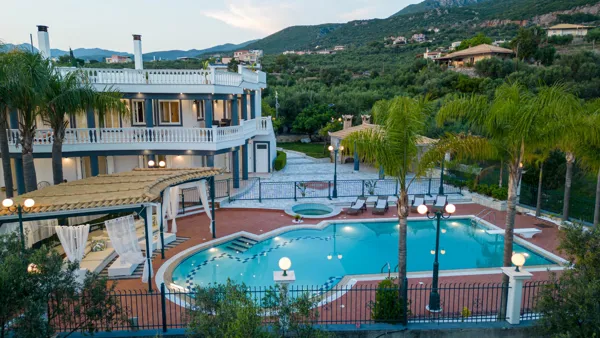 High-End Private Villa in Kalamata, Peloponnese - Kalamata, Messinia, Peloponnese