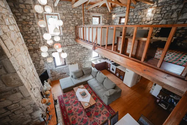 Charming stone mansion, chalet style - Kleitoria, Achaïa, Peloponnese