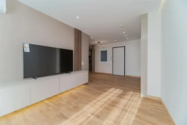 Premium Renovated Apartment in Prime Kypseli  - Kypseli, Attica