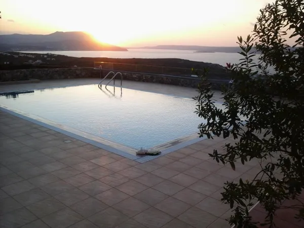 Villa with traditional features, enjoying beautiful views - Kokkino Horio, Crete
