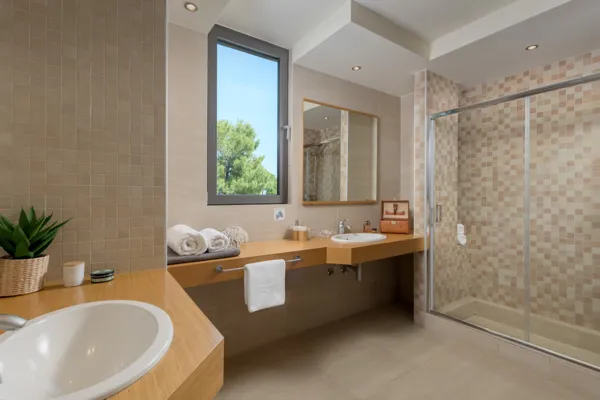 Modern villa nestled in green - Ialysos, Rhodes, Dodecanese