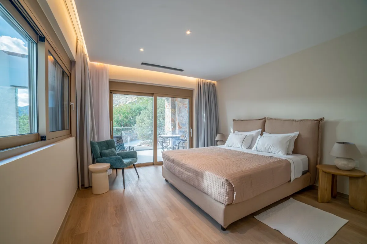 Newly-built, seafront villa  - Plaka, Lasithi, Crete