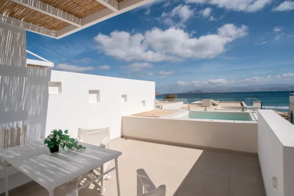 Beachfront residence    - Isterni, Paros, Cyclades Islands