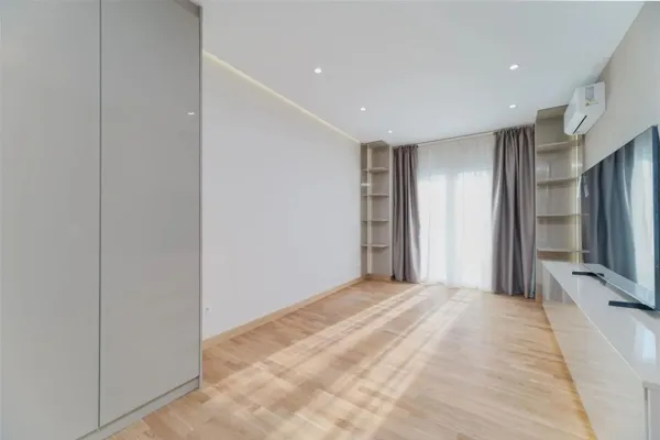 Premium Renovated Apartment in Prime Kypseli  - Kypseli, Attica