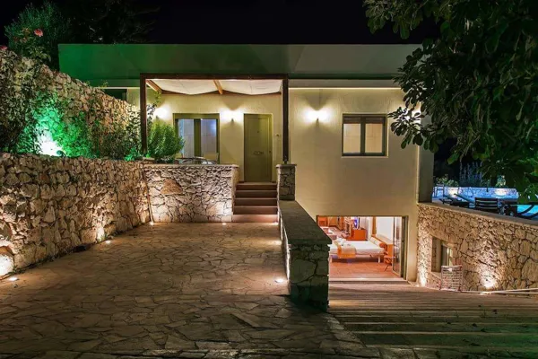 Villa with Pool & Sea View - Siteia, Lasithi, Crete