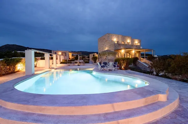 Luxury villa just steps from the beach    - Pounta, Paros, Cyclades Islands