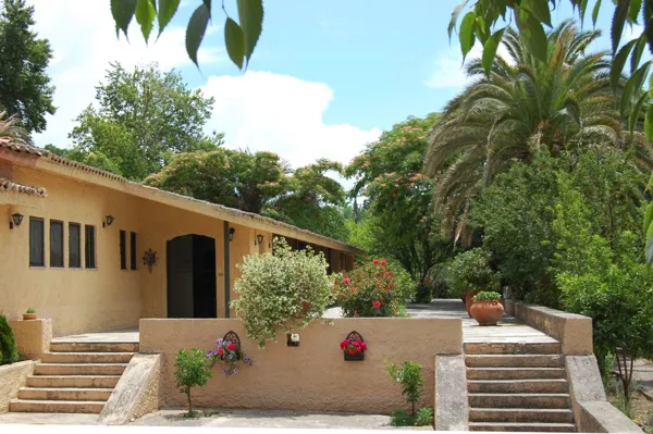 Unique villa with separate Guest house - Raches, Fthiotida, Central Greece