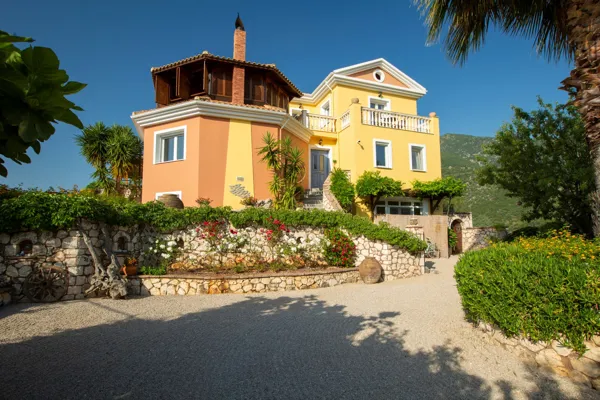 Exclusive retreat nestled on the hills above Nydri in Lefkada - Nydri, Lefkada, Ionian Islands