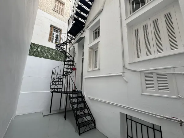 Timeless neoclassical apartment with sea views and investment potential in Kastella - Piraeus, Attica