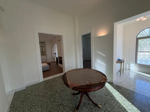 Sophisticated villa in Elliniko - Elliniko, Attica
