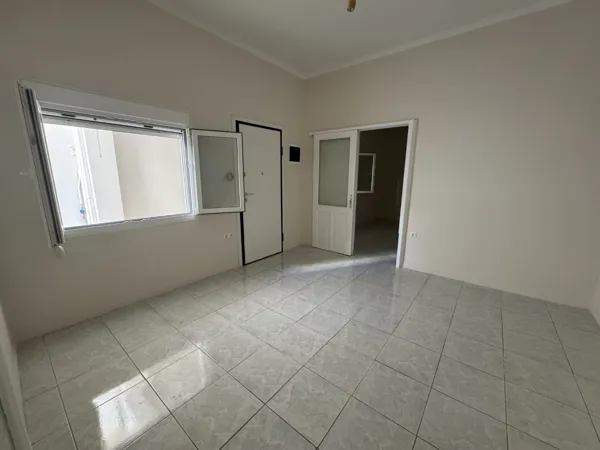 Fully renovated apartment in Korydallos - Peiraias, Attica