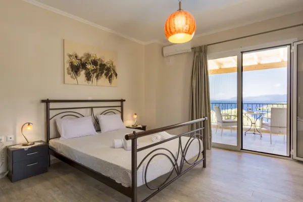 Villa with refined interiors and sweeping sea views - Meganisi, Meganisi