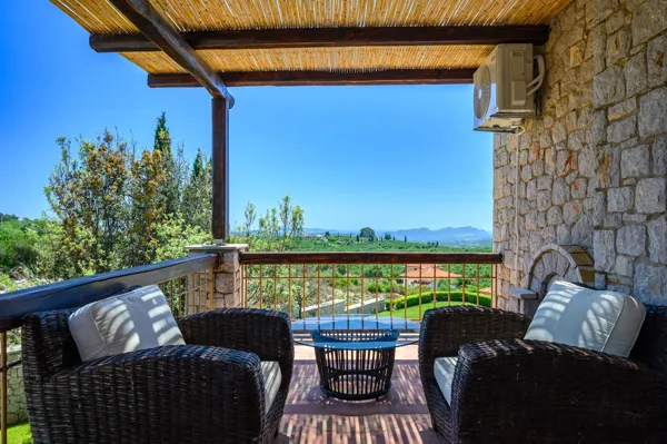 Stone villa with modern amenities  - Mesochori, Messinia, Peloponnese