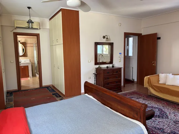 Great located residence in the north suburb of Lykovrysi - Lykovrysi, Attica