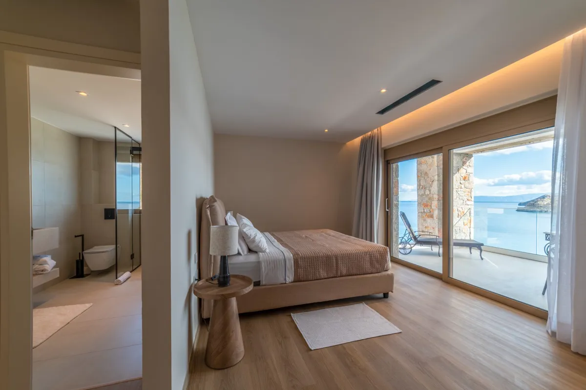 Newly-built, seafront villa  - Plaka, Lasithi, Crete