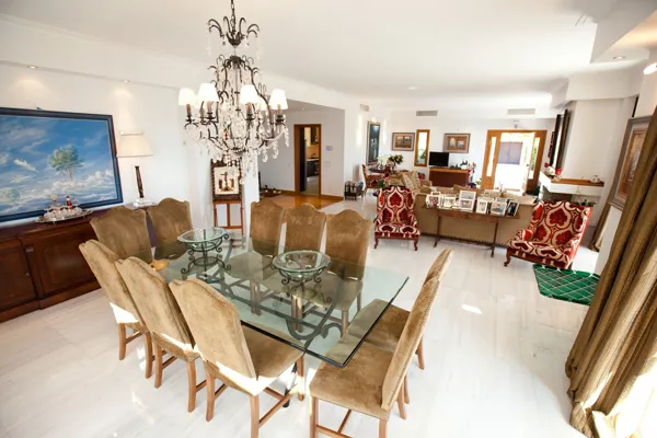 Unique Villa with Swimming Pool in Lagonisi  - Lagonissi